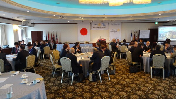 フォーラム「社会奉仕」